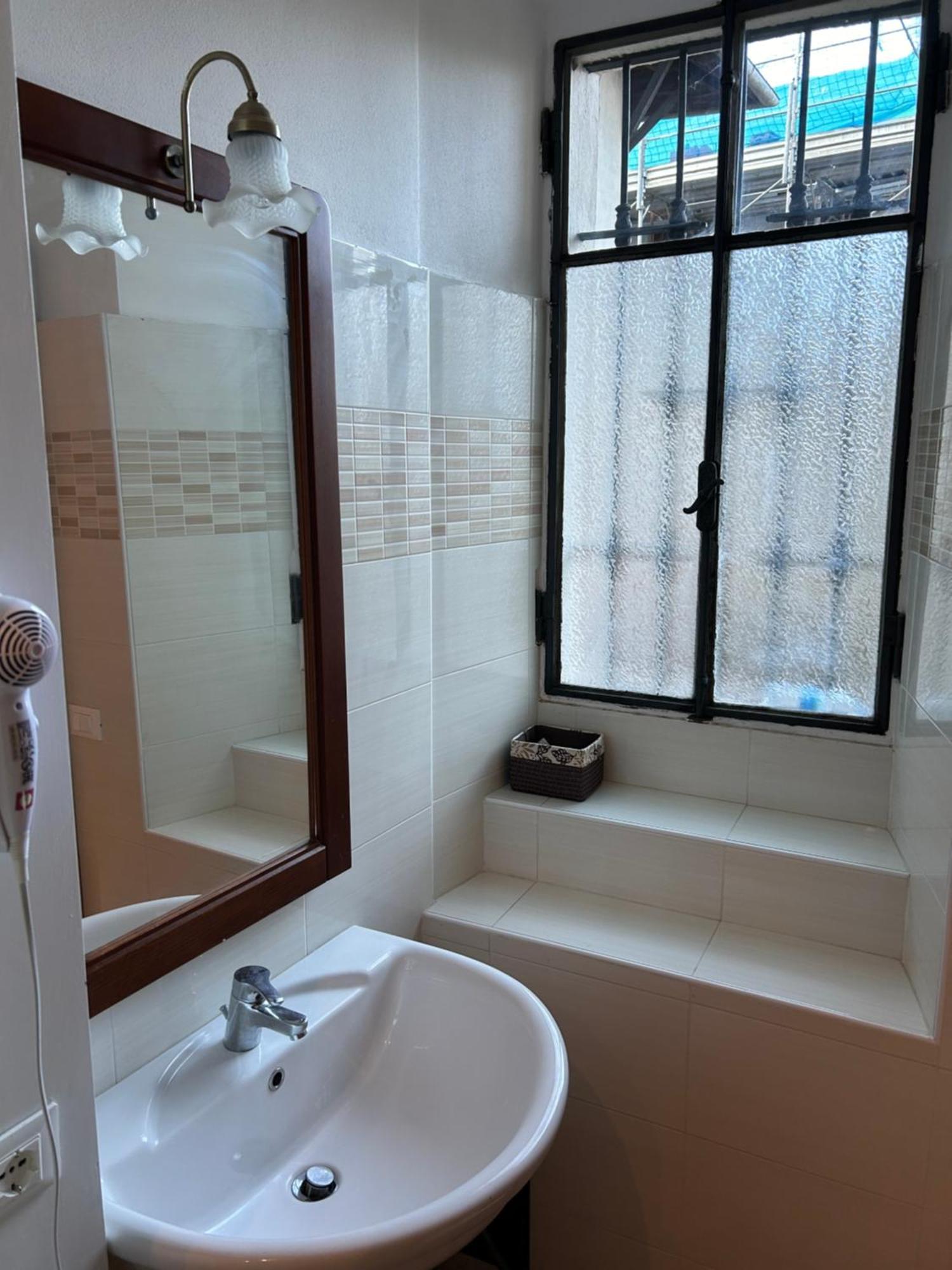 Casa Giardinetto Hotel สเตรซา ภายนอก รูปภาพ